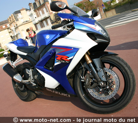 Essai Suzuki GSX-R 1000 K7 : Une gentille Superbike ?