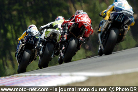  Biaggi, Toseland, Haga et Kagayama - Les manches Superbike et Supersport de République Tchèque 2007 à Brno sur Moto-Net.Com