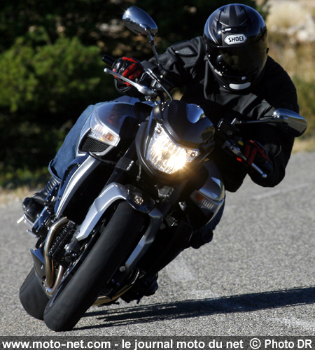 Test Suzuki B-King : la moto des Transformers : protéger ou détruire ?