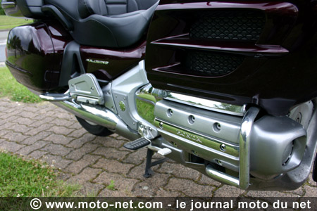 Essai Honda GL 1800 GoldWing : le monospace des deux-roues