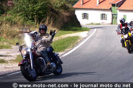 Tour Moto Pyrénéen 2007 : Premier contact avec la Ducati Moto-Net du Dark Dog Tour