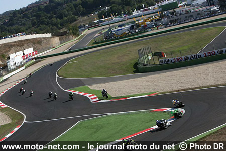 Troy Bayliss - Les manches Superbike et Supersport d'Italie 2007 à Vallelunga sur Moto-Net.Com