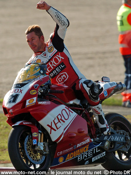 Troy Bayliss - Les manches Superbike et Supersport d'Italie 2007 à Vallelunga sur Moto-Net.Com