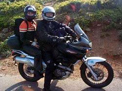 C’est certainement une moto discrète