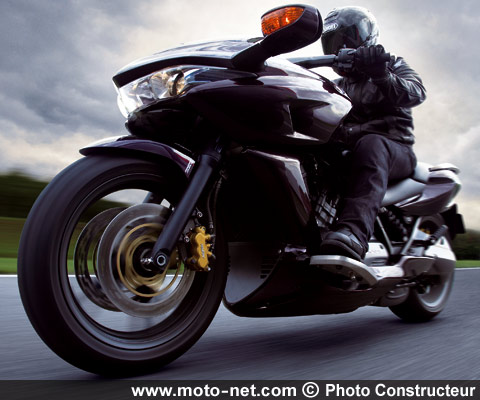 Honda dévoile sa CB1000R et son Lead 110