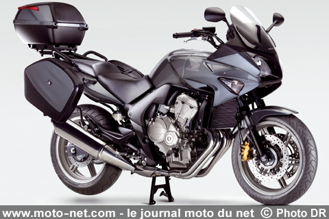 Test Honda CBF600S 2008 : Encore plus facile ?!