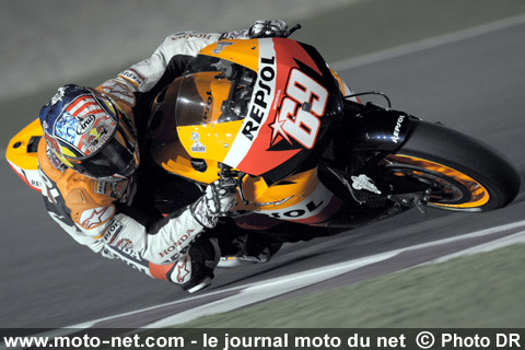 Nicky Hayden - Ultimes tests au Qatar : les rookies impressionnent sous les projecteurs !