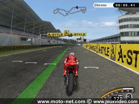 Casey Stoner - MotoGP 07 : À l'aspi de Casey Stoner !