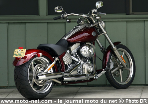 Customisation en direct au Salon 1000 Roues de Villefranche