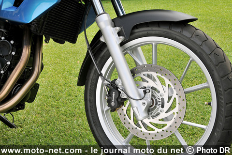 Test BMW F650GS et F800GS : les fausses jumelles !
