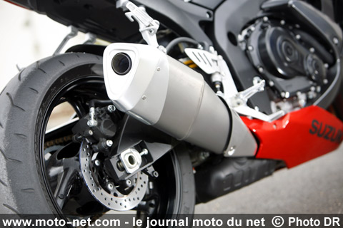 Test Suzuki GSX-R 750 : Grosse Supersport, petite Superbike ou autre ?