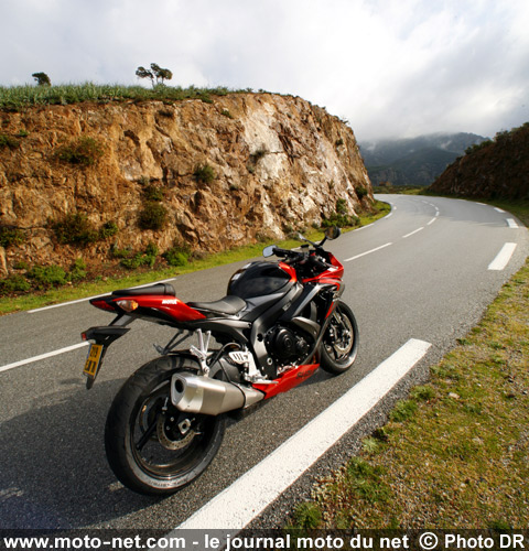 Test Suzuki GSX-R 750 : Grosse Supersport, petite Superbike ou autre ?