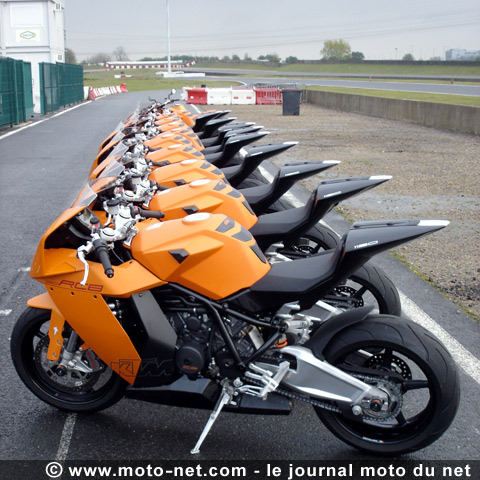 Test KTM RC8 : La nouvelle terreur du Superbike ?