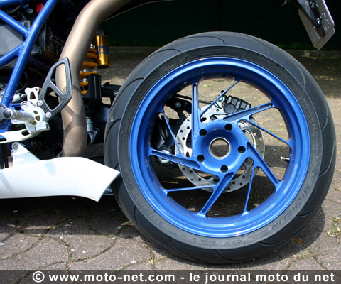 Essai BMW HP2 Sport : Les pistards aussi ont leur HP2 !