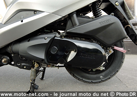 Test scooter Yamaha Vity 125 : Yamaha s'attaque au low cost !