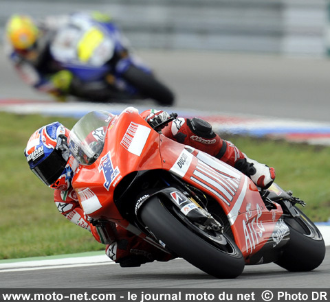 Casey Stoner et Valentino Rossi - Tests Brno : Stoner et Rossi, seuls au monde !