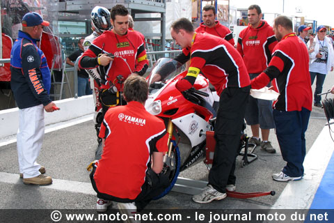 Problèmes pour la Yamaha n°4 au moment du départ...