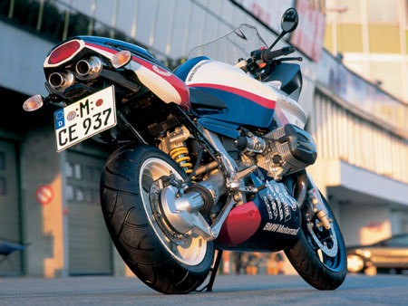 Nouvelle Réplica 2004 de la BMW R1100S Boxer Cup