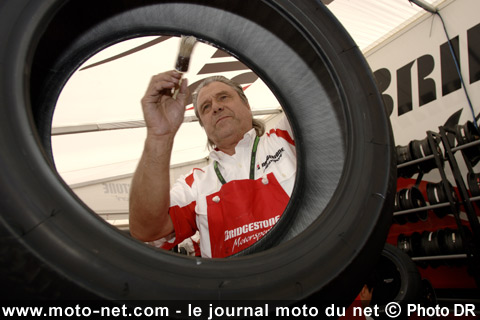 Essais IRTA Jerez : Répétition générale pour Stoner, Rossi et compagnie