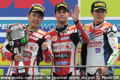  Michel Fabrizio 1er, Noriyuki Haga 2ème et Ryuichi Kiyonari 3ème - Mondial Superbike Italie Monza 2009 : Le sort s'acharne sur les leaders à Monza