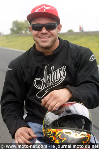 Stunters amateurs et professionnels mettent le feu à Carole !