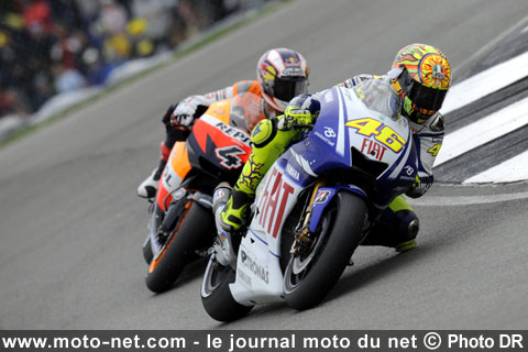 Rossi dominant Dovizioso à Donington avant sa chute
