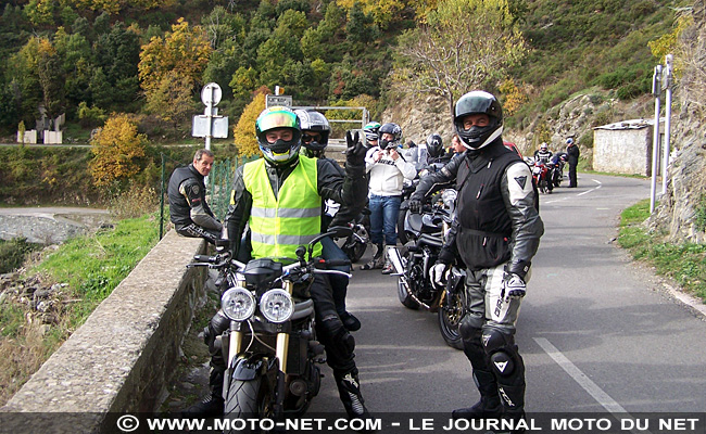 Sur le parcours du Moto Tour de Corse : la Corse passionnément !