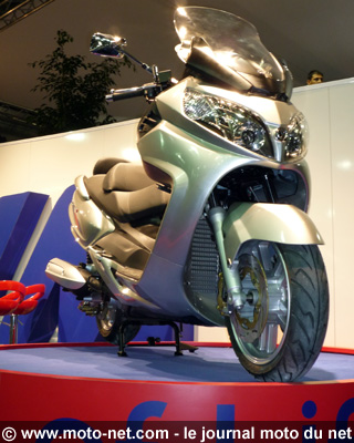 Maxsym 600 : disponible en France en décembre 2010