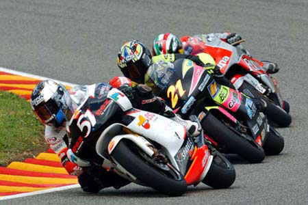 Grand Prix moto d'Italie 2004 : le tour par tour