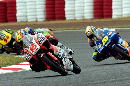 Grand Prix moto de Catalunya 2004 : le tour par tour