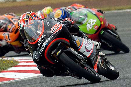 Grand Prix moto de Catalunya 2004 : le tour par tour