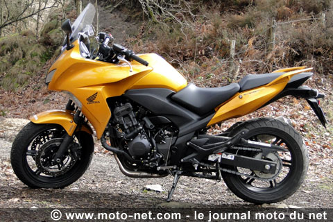 Honda CBF1000 F / Suzuki Bandit 1250 S : les gros Routsters !