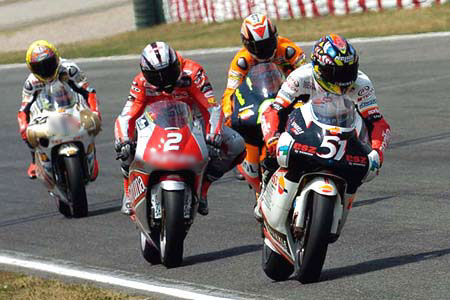 Grand Prix moto de Catalunya 2004 : le tour par tour