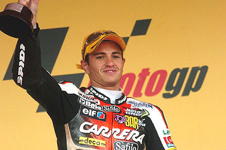 Grand Prix moto de Catalunya 2004 : le tour par tour