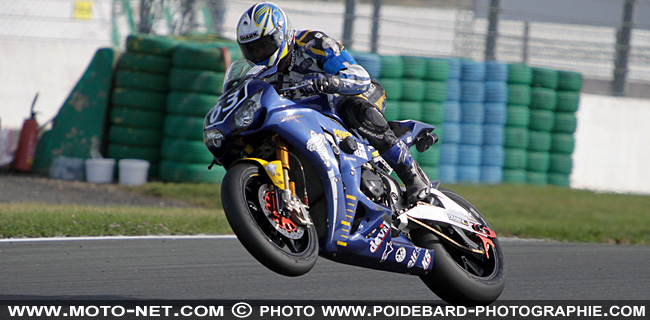 17h30 : safety car suite à une chute de la Honda n°63
