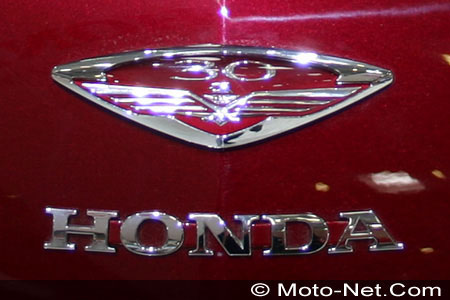 Nouveautés 2005 : salon Intermot de Munich 2004