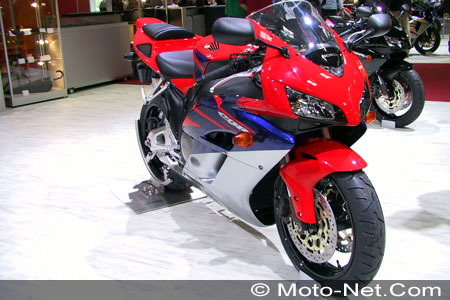 Nouveautés 2005 : salon Intermot de Munich 2004