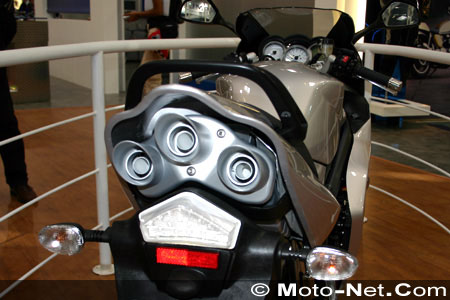 Nouveautés 2005 : salon Intermot de Munich 2004