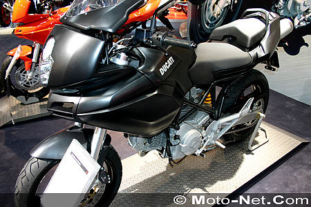 Nouveautés 2005 : salon Intermot de Munich 2004