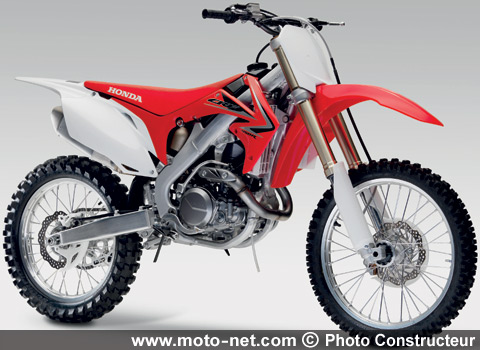 CRF450R - Nouveautés 2009 : Honda équipe ses CBR de l'ABS combiné !