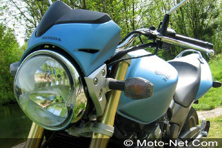 Essai Moto-Net : Honda 600 Hornet 2005