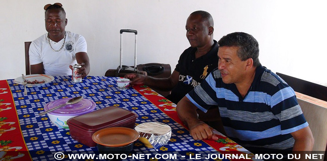 Amérique latine à moto (02) : joyeux Noël à Oyapoque