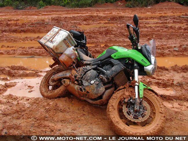 Amérique latine à moto (04) : panne sèche en Amazonie...