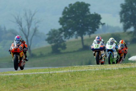 Le Grand Prix d'Italie Moto 2005 : le tour par tour sur Moto-Net