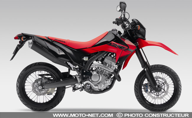 CRF250M : un petit supermotard Honda pour cet été