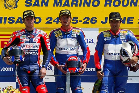 Les manches Superbike et Supersport de Misano 2005 sur Moto-Net