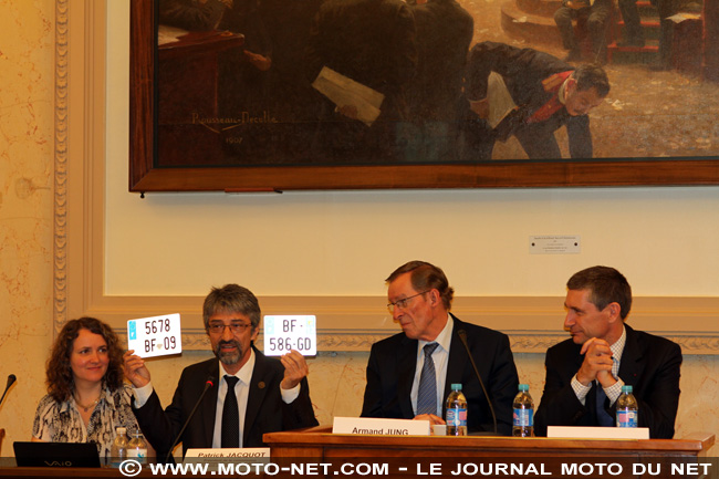 CNSR du 21 juin 2013 : gilet jaune, taille des plaques... et remontée de files