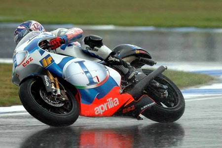 Le Grand Prix de Grande-Bretagne Moto 2005 : le tour par tour sur Moto-Net