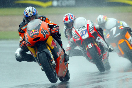Le Grand Prix de Grande-Bretagne Moto 2005 : le tour par tour sur Moto-Net