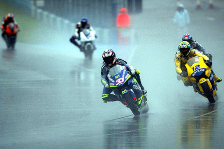 Le Grand Prix de Grande-Bretagne Moto 2005 : le tour par tour sur Moto-Net